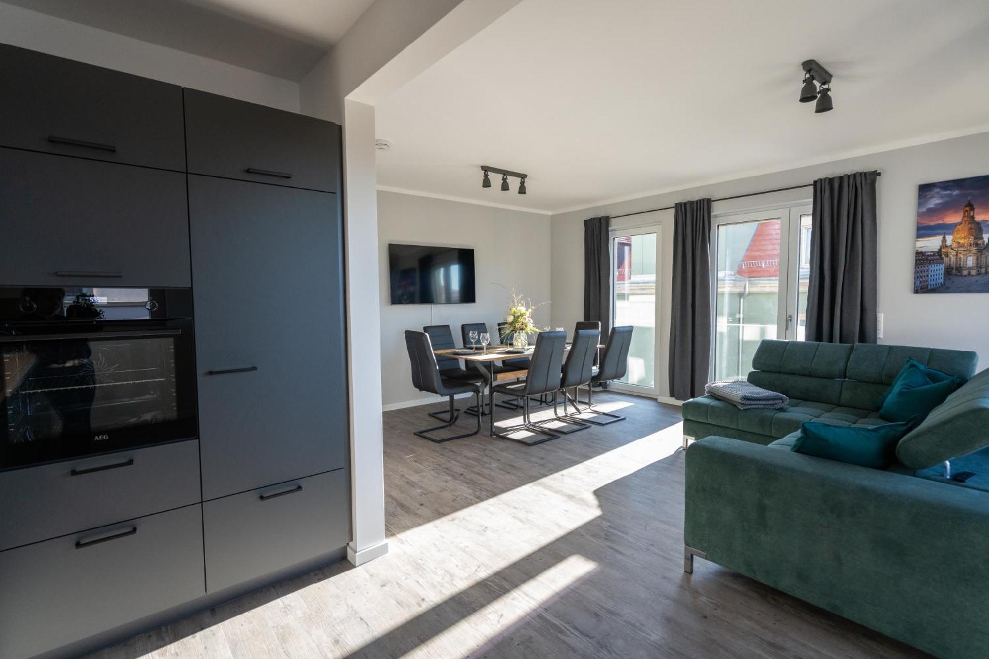 Supreme City Dream Mit Terrasse Und Parkplatz - 110M² Dresden Bagian luar foto