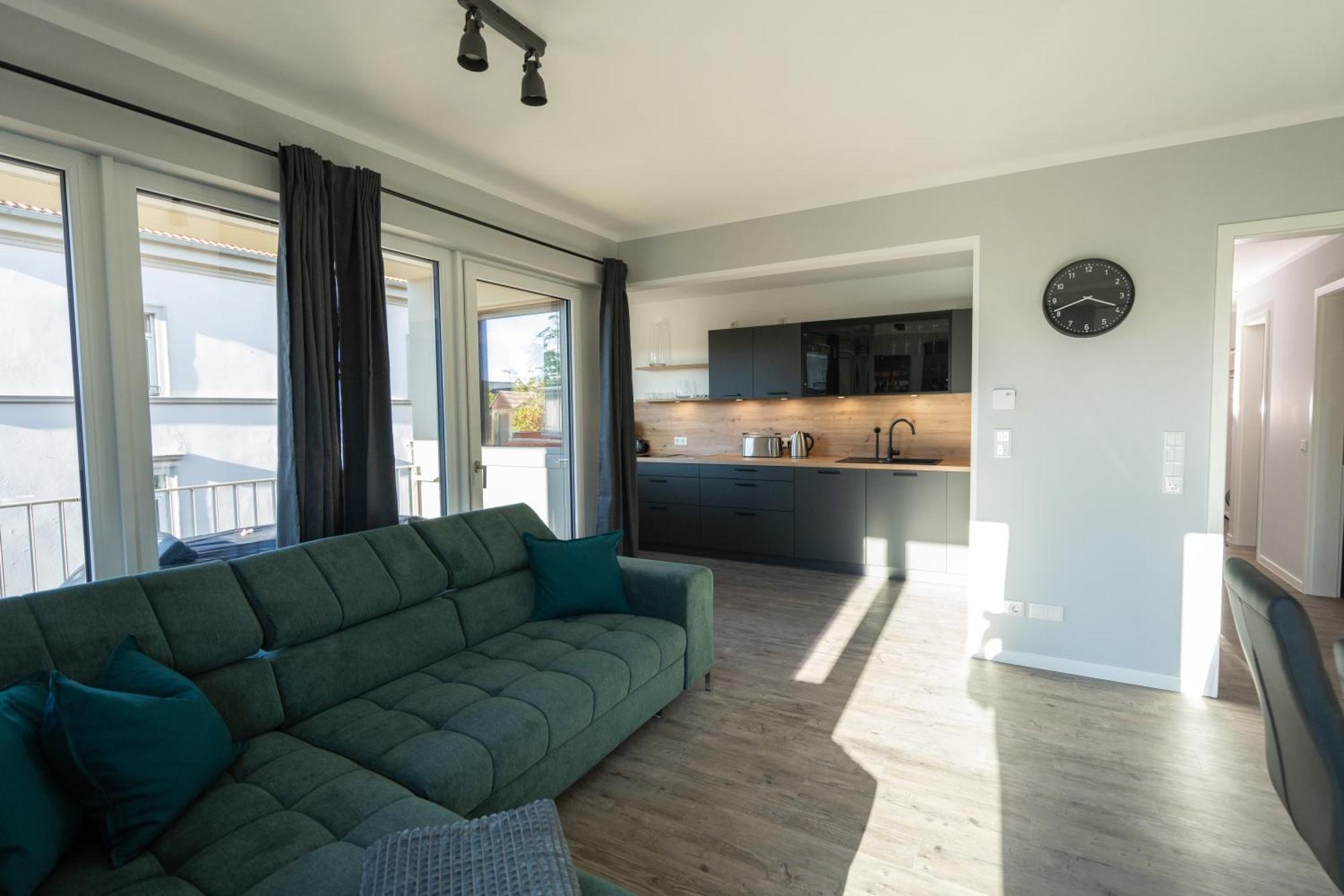 Supreme City Dream Mit Terrasse Und Parkplatz - 110M² Dresden Bagian luar foto