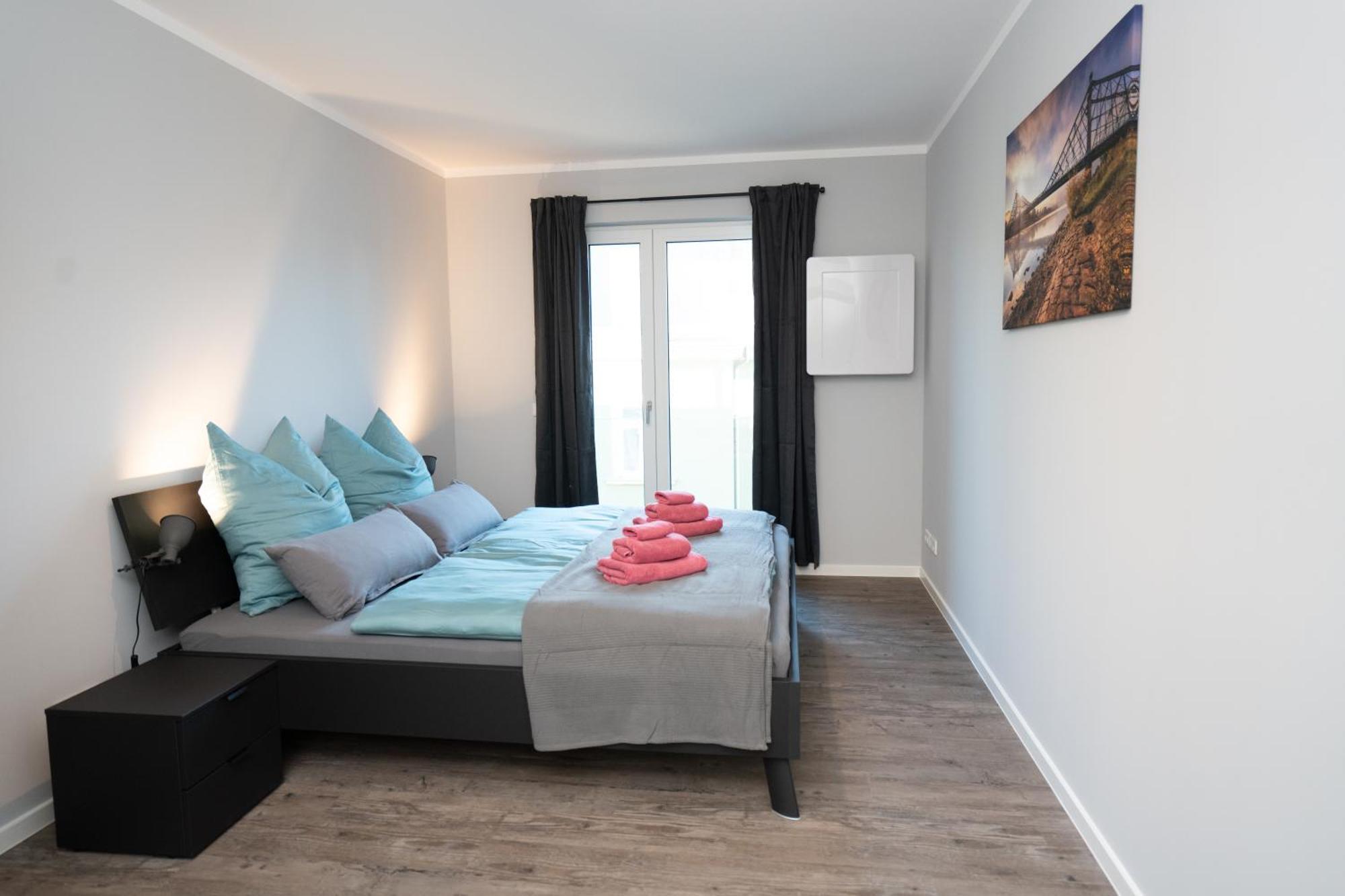 Supreme City Dream Mit Terrasse Und Parkplatz - 110M² Dresden Bagian luar foto